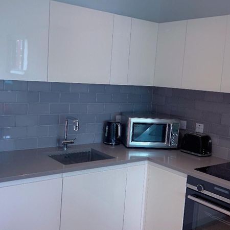 Ds Rentals - Entire 1 Bedroom Apartment Londres Exterior foto
