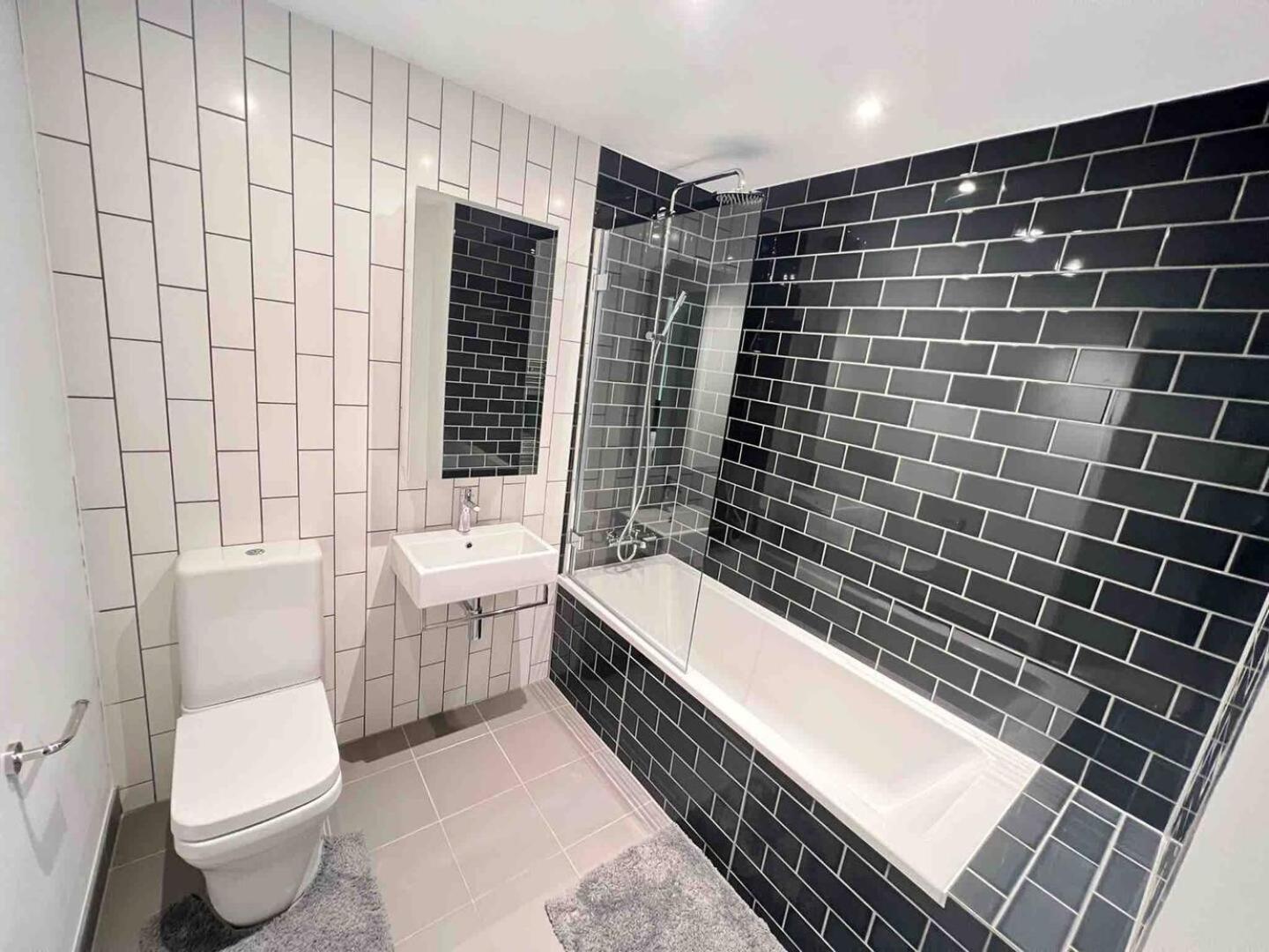 Ds Rentals - Entire 1 Bedroom Apartment Londres Exterior foto
