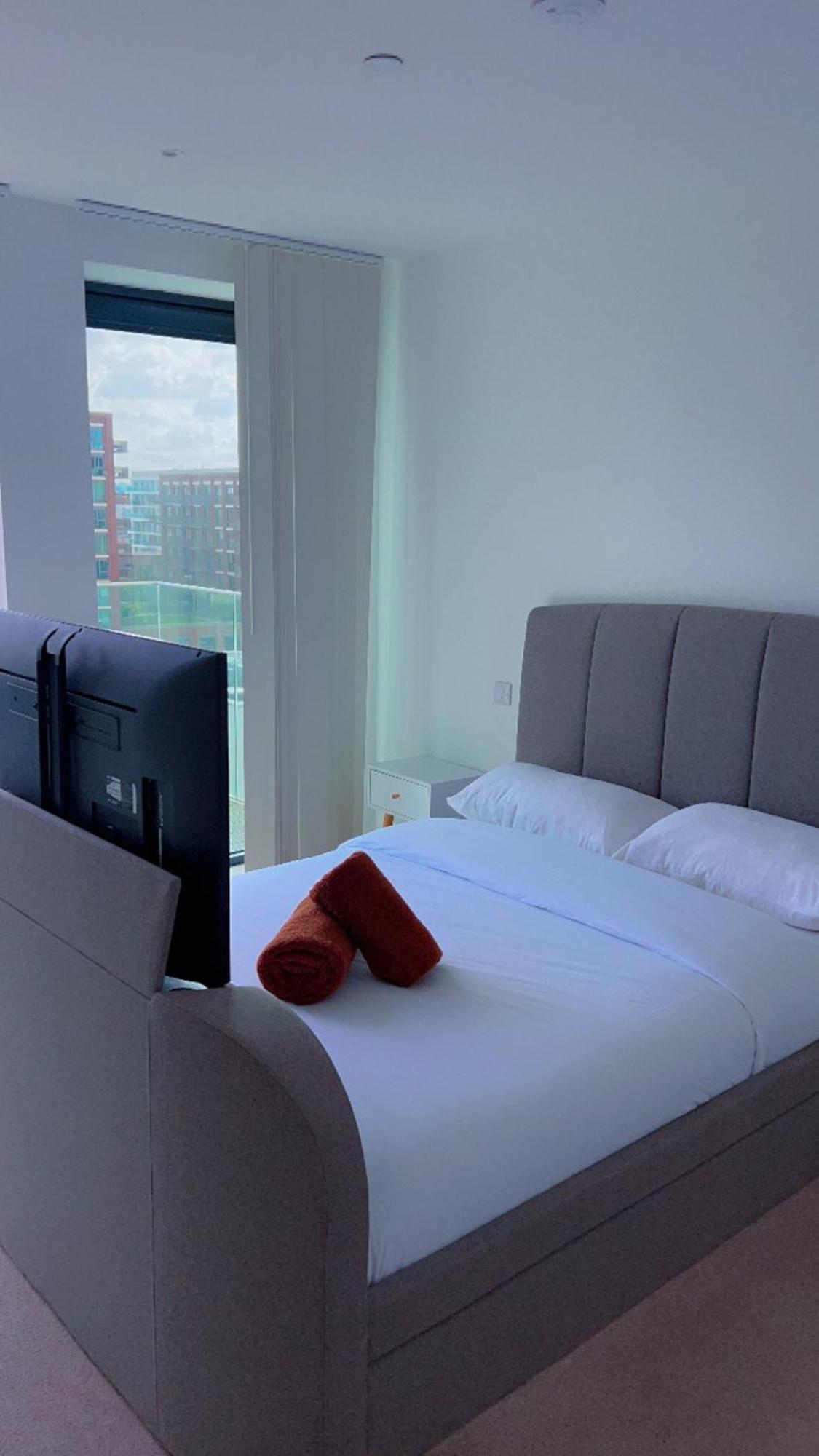 Ds Rentals - Entire 1 Bedroom Apartment Londres Exterior foto