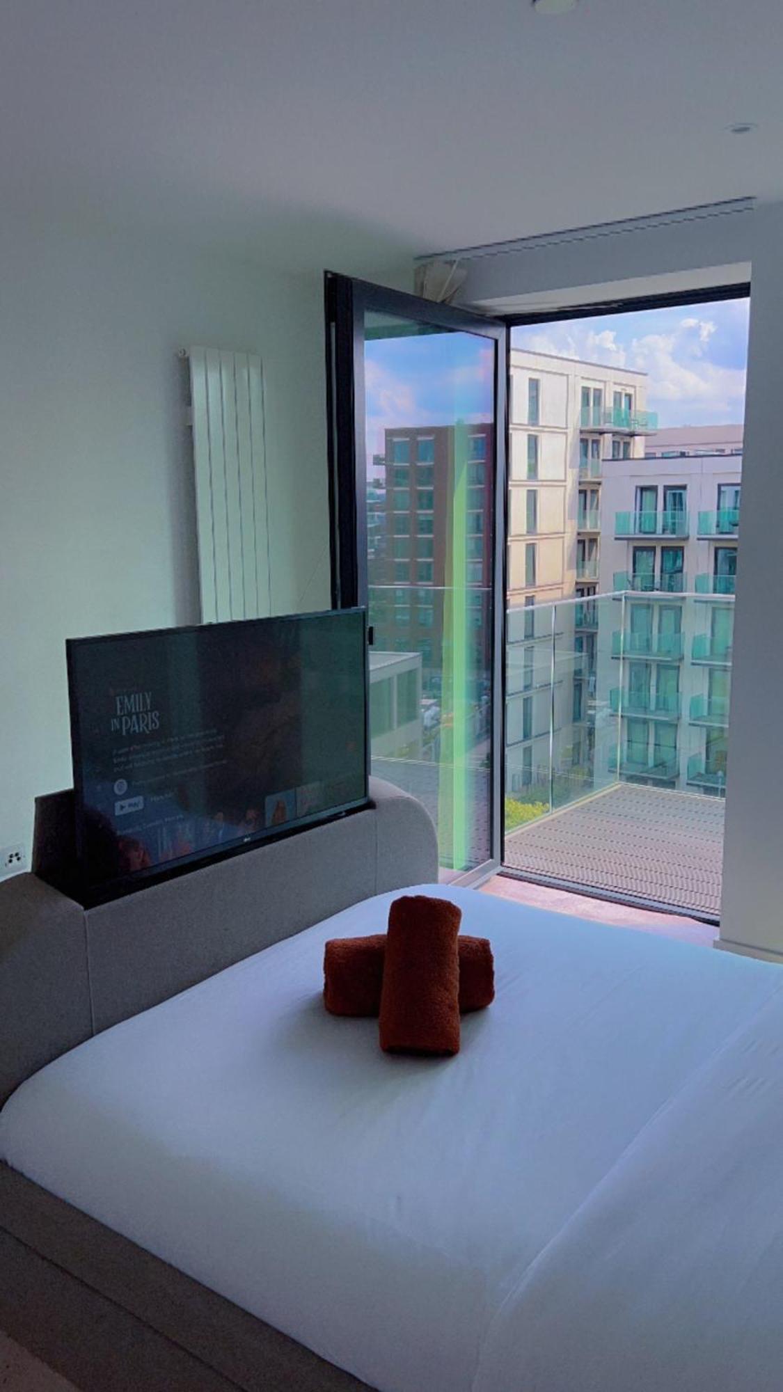 Ds Rentals - Entire 1 Bedroom Apartment Londres Exterior foto